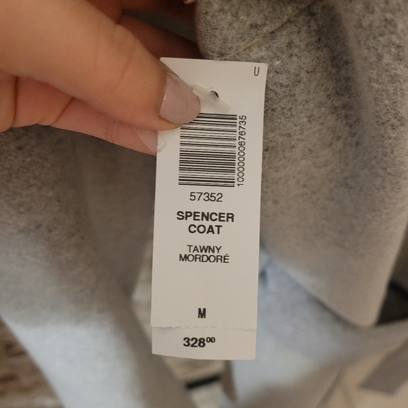 Babaton Aritzia warm italian wool in size medium - Picture 3 of 12